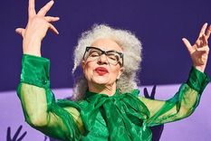 ¿Se está engañando la persona que se niega a sentirse vieja? Tal vez no. Foto: GETTY IMAGES