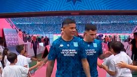 Marcos Rojo no fue bien recibido por los hinchas de Estudiantes. Marcos Rojo no fue bien recibido por los hinchas de Estudiantes.