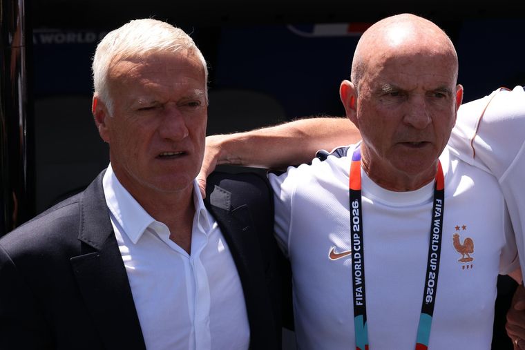 Guy Stéphan, asistente de Deschamps, dirigirá contra Noruega. Guy Stéphan, asistente de Deschamps, dirigirá contra Noruega. 