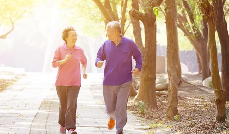 Con apenas 22 minutos de ejercicio físico por día se puede vivir más Foto: Shutterstock