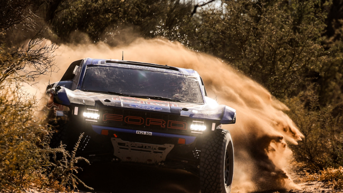 Carlos Sainz hizo historia con Ford y Loeb mete presión en el Desafío Ruta 40