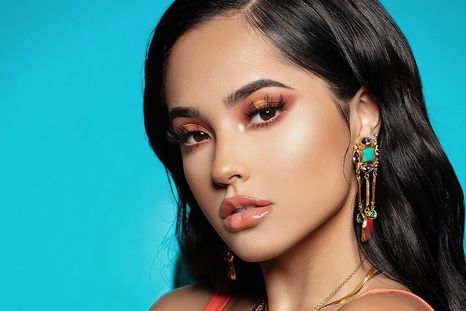 Becky G todavía no se ha pronunciado respecto a la infidelidad de su prometido Sebastián Lletget. Foto: INSTAGRAM @IAMBECKYG