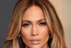 El nuevo look de Jennifer López. Foto: Instagram @jlo.