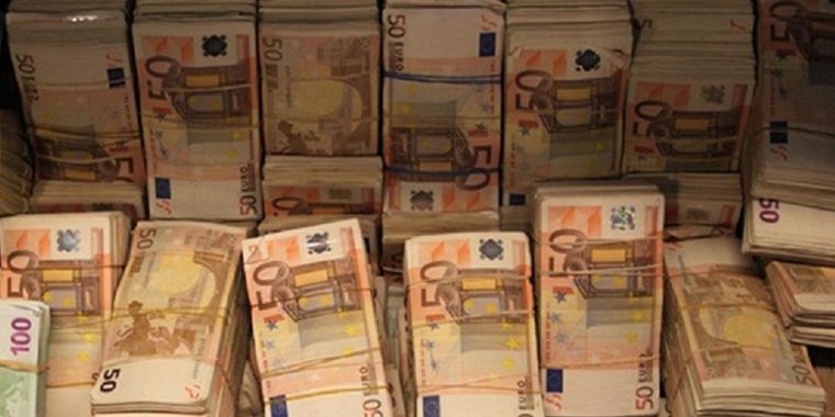 Euros Foto: https://static.euronews.com/