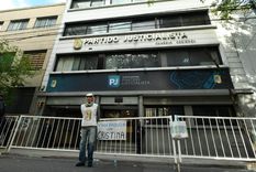 Han llevado al pueblo a ser una figura del público que elige lo que le venden por las redes sociales y la televisión. Foto: Noticias Argentinas