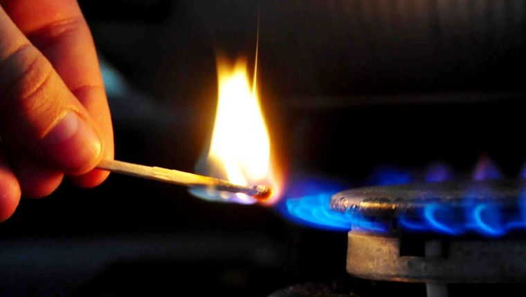 El segmento de la población de mayores ingresos perderá los subsidios a la luz y el gas a partir del quinto bimestre del año. Foto: Archivo