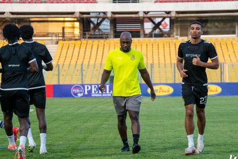 Addo descarta convocar a jugadores que no participaron en las Eliminatorias. Addo descarta convocar a jugadores que no participaron en las Eliminatorias.