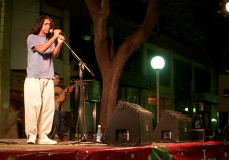 Marcelino Azaguate,importante referente de la cultura local, fundamentó el proyecto que aprobó la Cámara Baja. Foto: MDZ