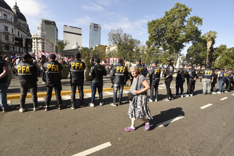 Debut. Protocolo anti piquetes de Ciudad y Nación Foto: Juan Mateo Aberastain/MDZ