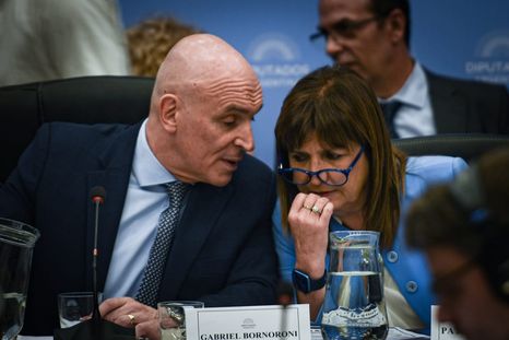 Patricia Bullrich continúa con su posición frente al escándalo de Espert: Me parece que cuando alguien no tiene nada que esconder, lo mejor es hablar y decir las cosas. Patricia Bullrich continúa con su posición frente al escándalo de Espert: Me parece que cuando alguien no tiene nada que esconder, lo mejor es hablar y decir las cosas.