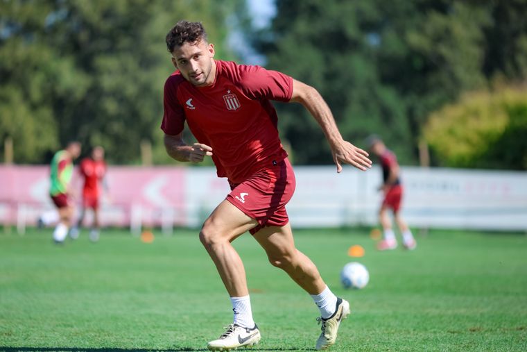 El uruguayo Sebastián Boselli fue repescado de Estudiantes y parece una opción potable tras la lesión de Martínez Quarta. El uruguayo Sebastián Boselli fue repescado de Estudiantes y parece una opción potable tras la lesión de Martínez Quarta.