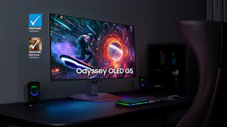 El monitor de la firma surcoreana estabiliza los flujos de video mediante la compatibilidad simultánea con las tecnologías de sincronización G-SYNC y FreeSync Premium. El monitor de la firma surcoreana estabiliza los flujos de video mediante la compatibilidad simultánea con las tecnologías de sincronización G-SYNC y FreeSync Premium.