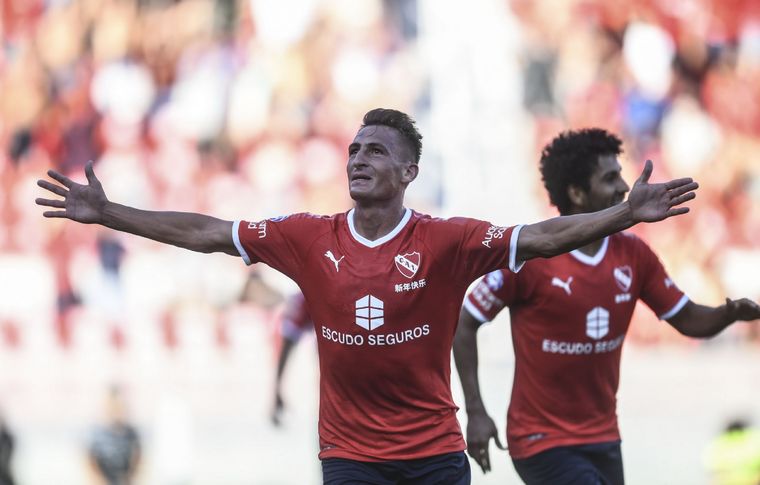 Brian Romero celebra su gol Foto: Télam