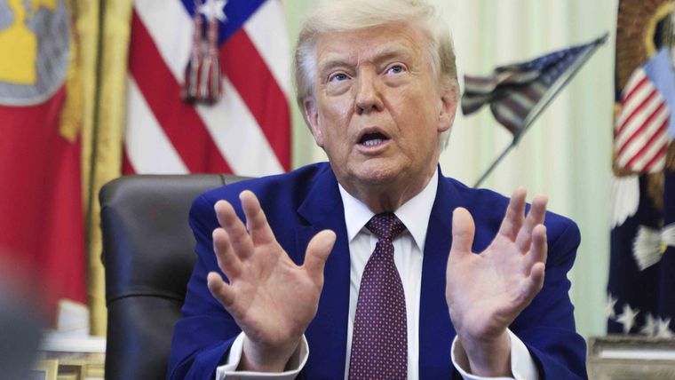 Aunque Trump autorizó la “apertura gratuita” y afirmó que el acuerdo busca que el estrecho quede “permanentemente libre de peaje”, Irán se reserva la última palabra.&nbsp;