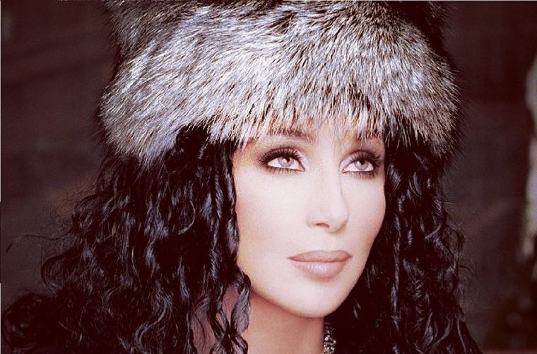 Cher tiene una voz inconfundible y se mantiene perfecta con el paso del tiempo. Foto: Instagram @cher