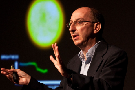 Les Johnson supo liderar proyectos dentro de la NASA, especialmente en el Marshall Space Flight Center. Les Johnson supo liderar proyectos dentro de la NASA, especialmente en el Marshall Space Flight Center.