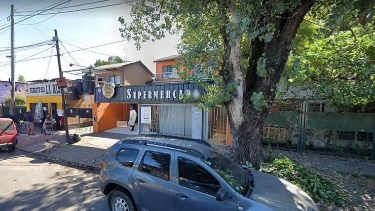 El empleado del supermercado se transfirió 89 mil pesos desde la cuenta bancaria del cliente Foto: archivo