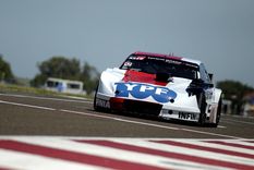 El Camry salió nuevamente a pista. Foto: ACTC