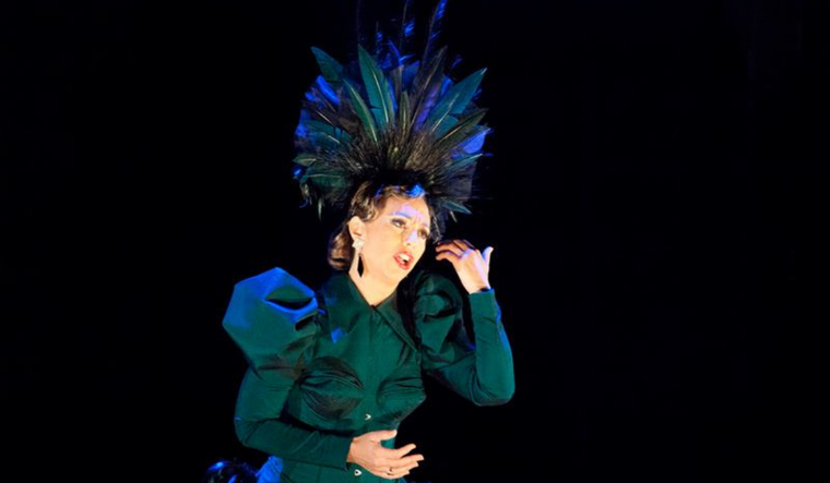 Graciela Armendáriz interpretando a la reina de la noche de Mozart en el Teatro Campoamor