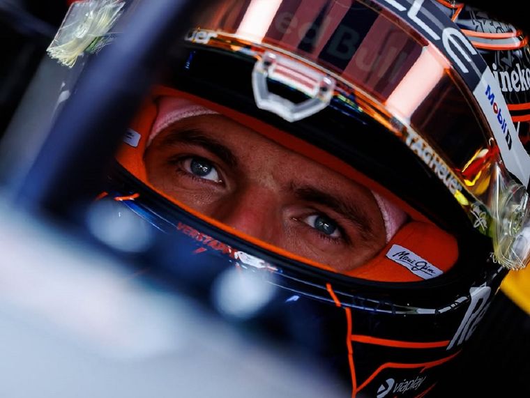 Zak Brown, director ejecutivo de McLaren, criticó el estilo de manejo de Max Verstappen. Zak Brown, director ejecutivo de McLaren, criticó el estilo de manejo de Max Verstappen.