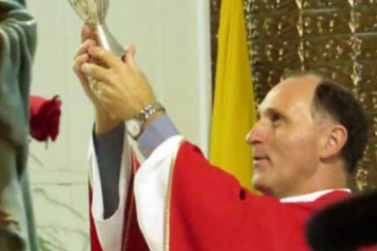 El cura párroco de Vicuña Mackenna fue asesinado a balazos por delincuentes