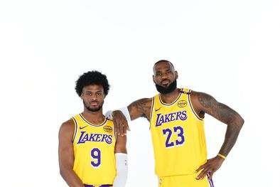 MDZol | LeBron y Bronny James, los rostros que mejor definen la nueva temporada de NBA. Foto: NBA