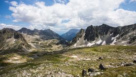 El descubrimiento de huesos humanos milenarios en los Pirineos aportó nuevas pistas sobre la prehistoria en España. El descubrimiento de huesos humanos milenarios en los Pirineos aportó nuevas pistas sobre la prehistoria en España.