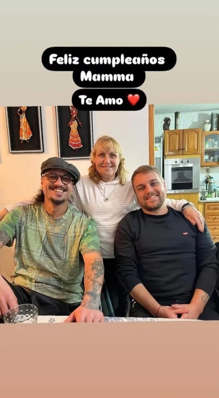 La imagen que Daniel Osvaldo compartió con sus familiares. La imagen que Daniel Osvaldo compartió con sus familiares.