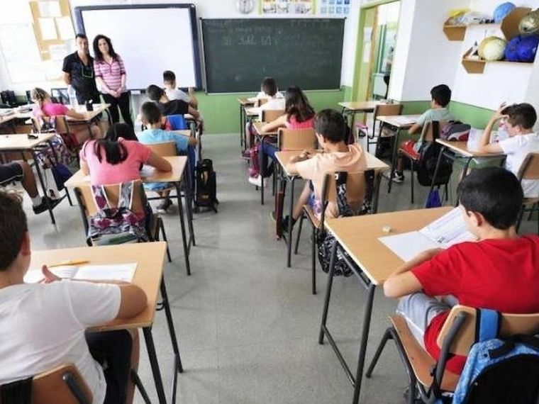 Mañana deberían retomar al menos 10 millones de estudiantes a las escuelas