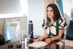 Yanina Martínez, la exsubsecretaria de Turismo despedida por irse de vacaciones antes de lo que estipulaba su autorización, publicó un descargo en las redes. Foto: X (yanmartinezok)