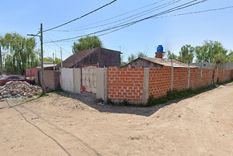 La intersección de Mozart y Güiraldes, en Quilmes, la zona donde ocurrió el femicidio a mazazos y detuvieron a un hombre La intersección de Mozart y Güiraldes, en Quilmes, la zona donde ocurrió el femicidio a mazazos y detuvieron a un hombre