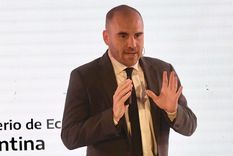 Martín Guzmán volvió a un escenario público con fuertes críticas al Fondo, con el que vino negociando hasta el último día de su gestión al frente del Palacio de Hacienda. Foto: TELAM