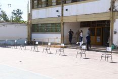 No hay colas en la elección y por ahora no se presentaron denuncias de irregularidades. Algunos partidos no fiscalizan. Foto: Maximiliano Ríos