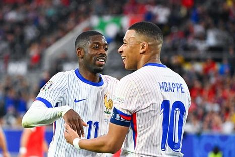 Ousmane Dembelé salió a defender a Mbappé en medio de los críticas en Francia. Ousmane Dembelé salió a defender a Mbappé en medio de los críticas en Francia.