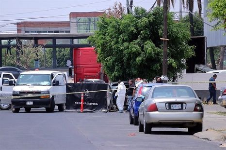 El cuerpo fue encontrado en el baúl del auto que llevaba varios días estacionado en ese lugar