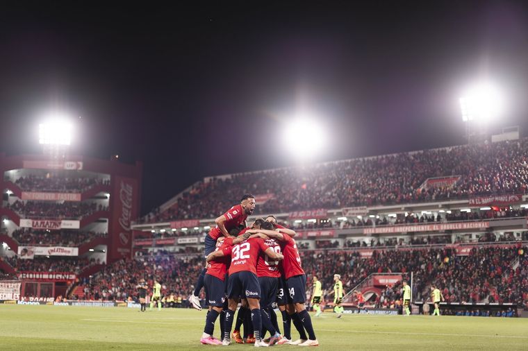 El Rojo chicaneó a la Academia en las redes. Foto: Independiente