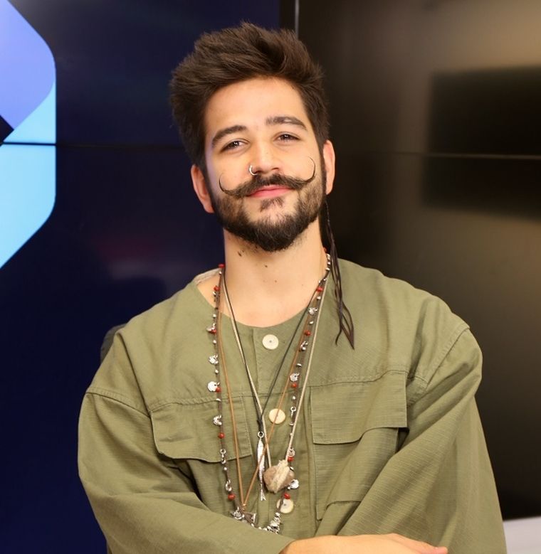 Éxito total: Camilo enamoró todos sus seguidores con un concierto hecho en casa