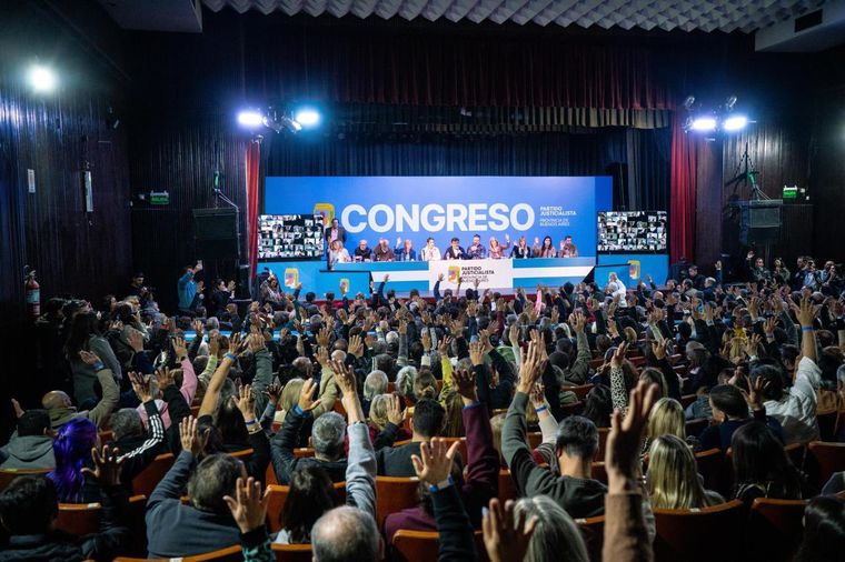 El Congreso del PJ se realizó en Merlo