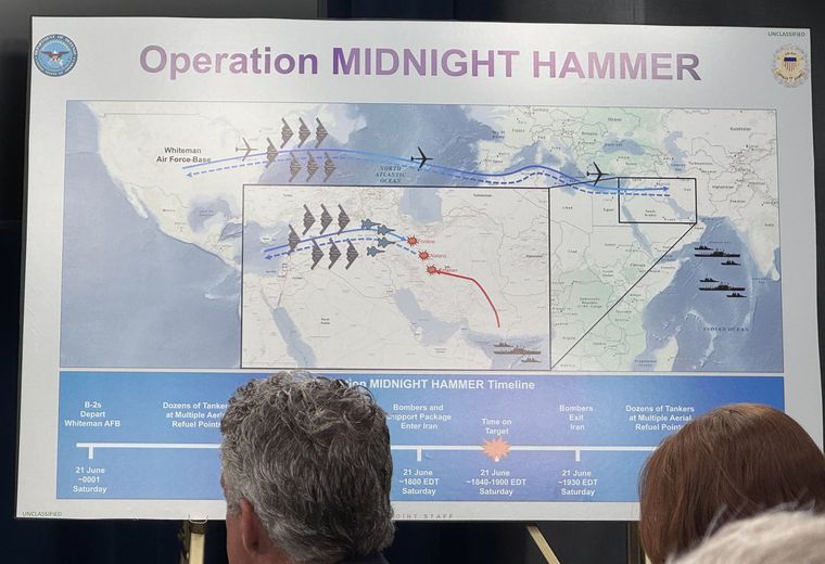 Estados Unidos no recibió fuego de respuesta tras su incursión aérea sobre objetivos nucleares en Irán. Estados Unidos no recibió fuego de respuesta tras su incursión aérea sobre objetivos nucleares en Irán.
