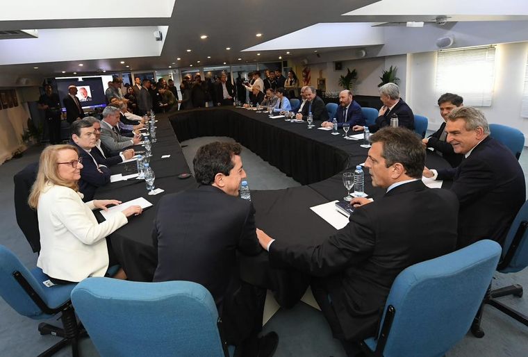 Massa se reunirá con los gobernadores peronistas el jueves Foto: Prensa Sergio Massa