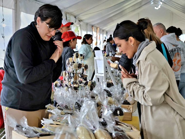 Luján abrió la convocatoria para emprendedores gastronómicos.