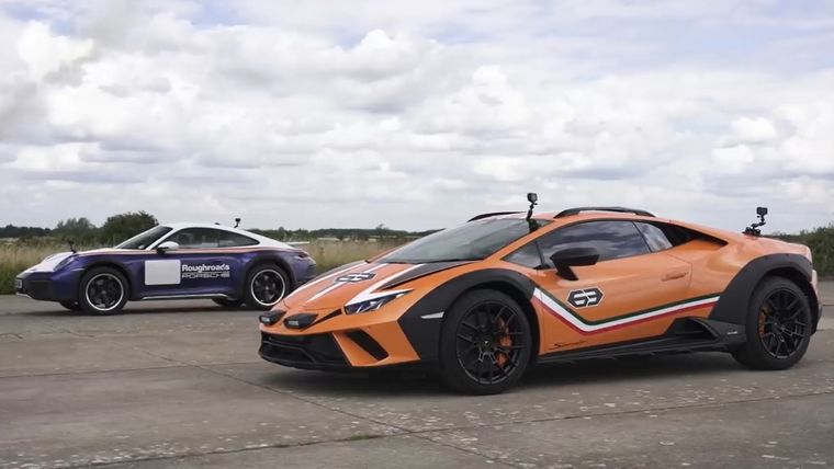 Porsche vs Lamborghini Foto: CarWow