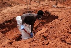 Decenas de cuerpos pertenecientes a seguidores de la Iglesia Internacional de la Buena Noticia han sido recuperados en una fosa común en Kenia. Foto: Getty Images