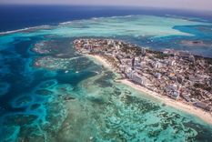 Esta isla posee playas que enamoran con sus colores y paisajes.&nbsp;