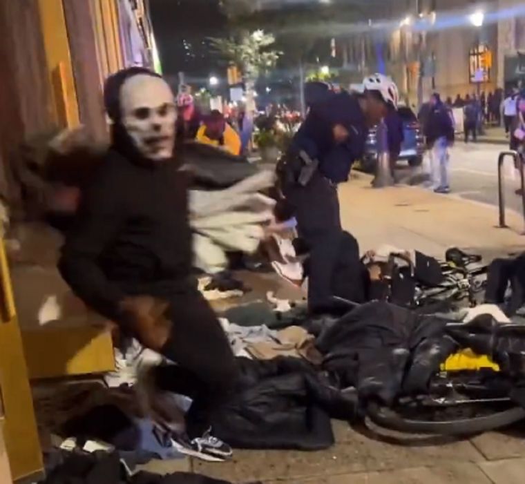 Hay varios detenidos por los saqueos en Filadelfia Foto: Captura de video