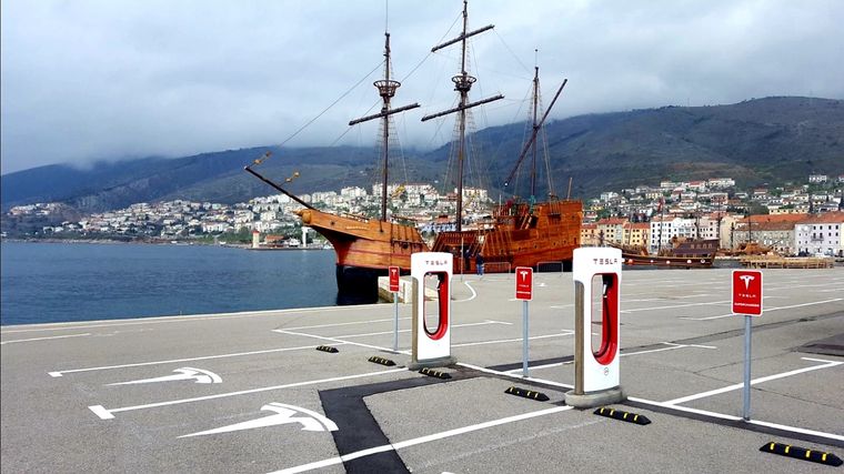 Foto: https://twitter.com/Tesla/