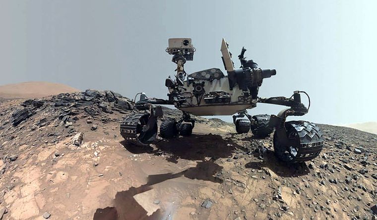 El Curiositiy de la Nasa, trabajando en Marte. Foto: Nasa.