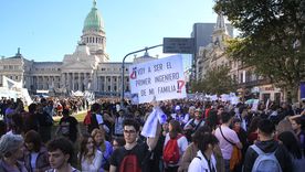 Con esta cuarta edición de la marcha federal, la comunidad universitaria busca enviar un mensaje contundente a la gestión de Javier Milei. Con esta cuarta edición de la marcha federal, la comunidad universitaria busca enviar un mensaje contundente a la gestión de Javier Milei.