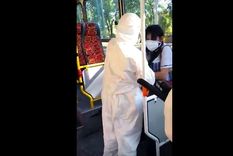 con sintomas de coronavirus, iba en micro y no dejo que la revisen