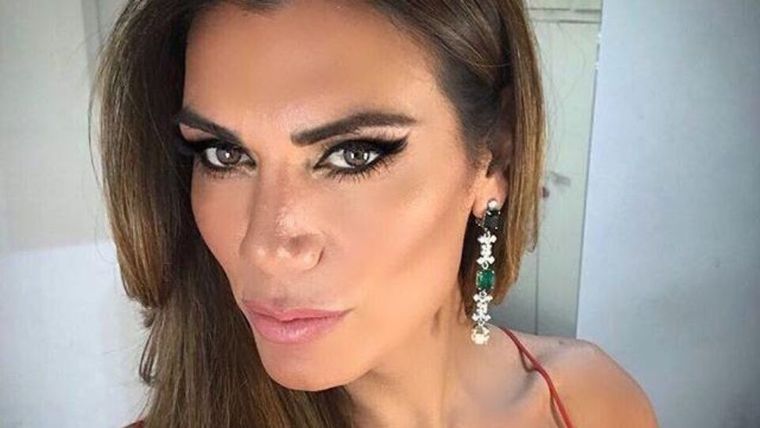 Mirá la foto del look de Flor de la V.